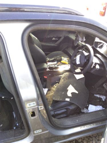 PEUGEOT 2008  MKII DOOR SEAL FRONT RIGHT SIDE