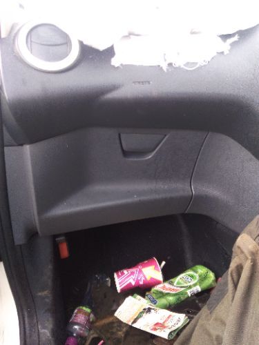 FORD KA B420 RU8 GLOVE BOX