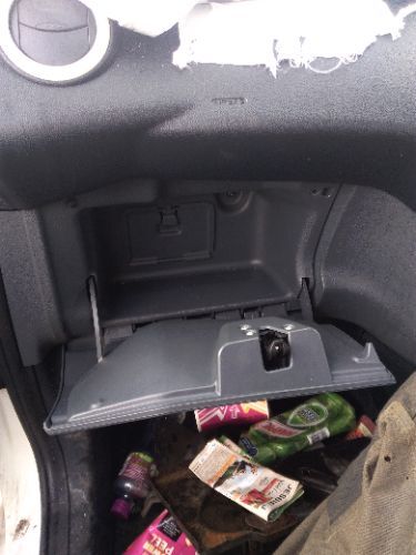 FORD KA B420 RU8 GLOVE BOX