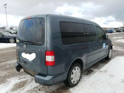 2009 VOLKSWAGAN CADDY MAXI DRIVERS SIDE REAR LIGHT