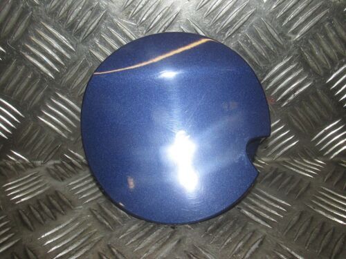 PEUGEOT 208 GENUINE FUEL FILLER FLAP / DOOR / COVER IN BLUE 9673905980