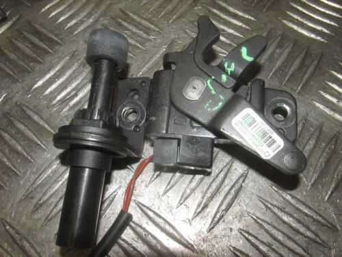 2008 ALFA ROMEO SPIDER GENUINE OFFSIDE RIGHT DRIVER'S SIDE CONVERTIBLE ROOF LOCK