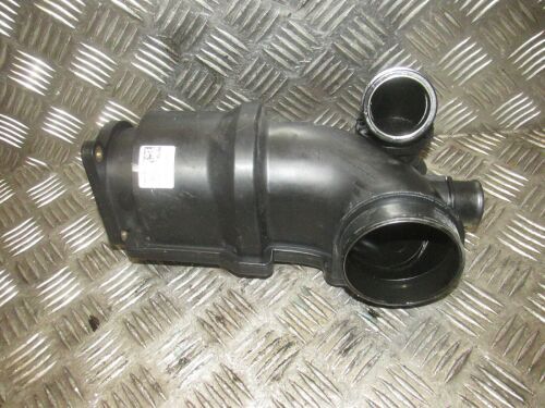 2018 ALFA ROMEO STELVIO 2.2 DIESEL GENUINE AIR INTAKE PIPE / ELBOW 50552191