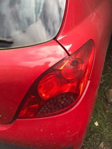 PEUGEOT 207 PASSENGER AND DRIVERS REAR BULB HOLDERS