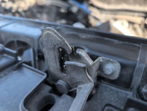 FIAT PUNTO EVO MYLIFE MK3 2010-2012 BONNET CATCH LATCH LOCK