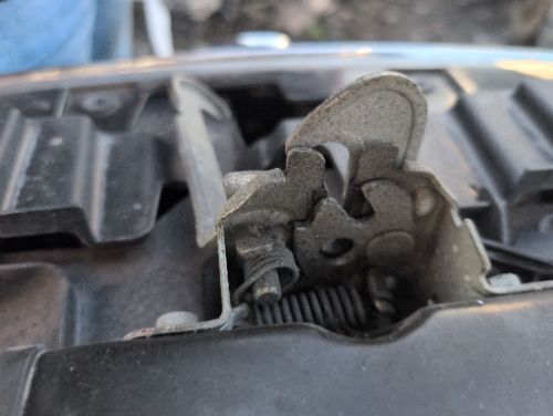 FIAT PUNTO EVO MYLIFE MK3 2010-2012 BONNET CATCH LATCH LOCK