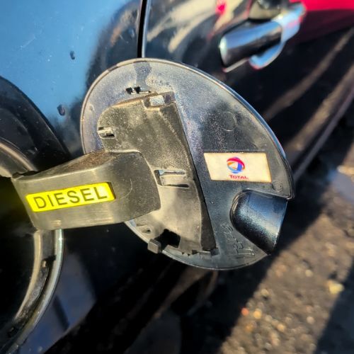 PEUGEOT 3008 HDI 2013-2016 FUEL FLAP