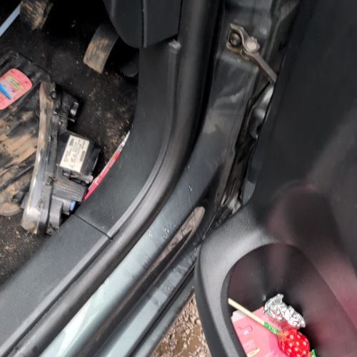 DS DS 3 CHIC 2016-2019 DOOR SEAL FRONT RIGHT SIDE
