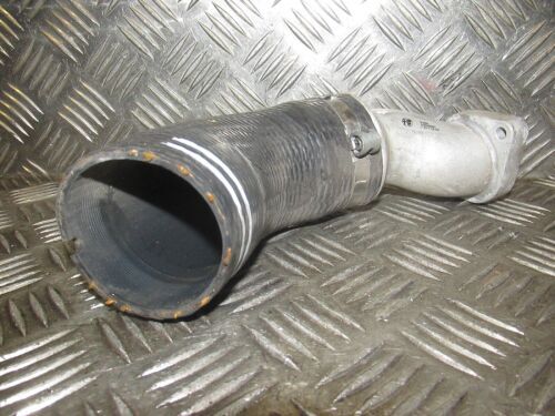 ALFA ROMEO GIULIA QUADRIFOGLIO 2.9 V6 OFFSIDE INTERCOOLER PIPE 50533821